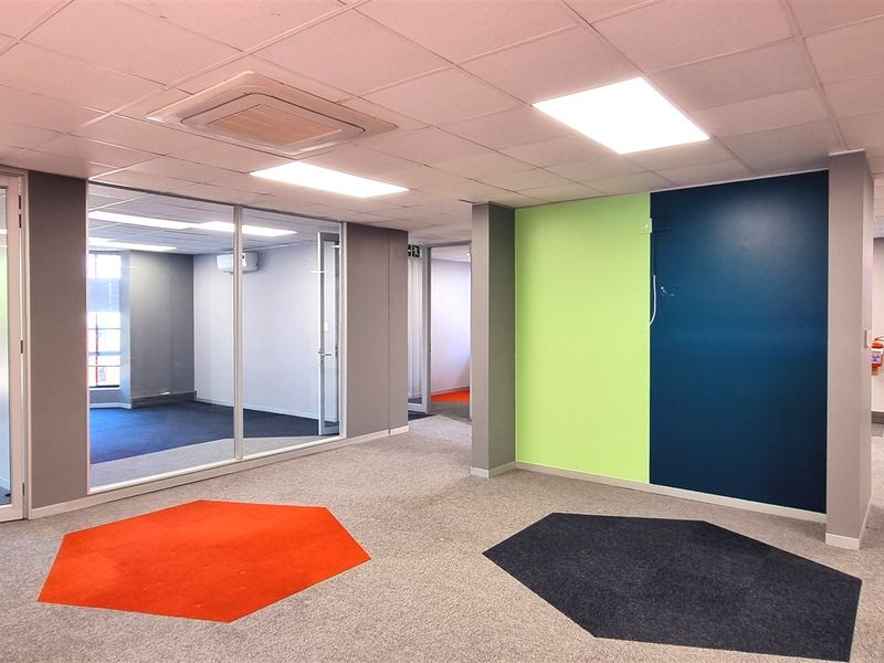 Office space to let in Peter Place Office Park - Photo 10