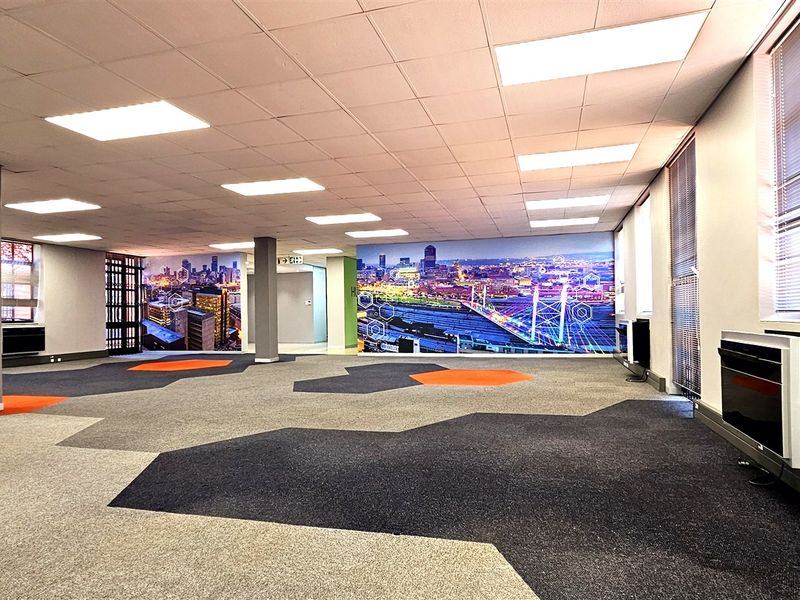 Office space to let in Peter Place Office Park - Photo 4