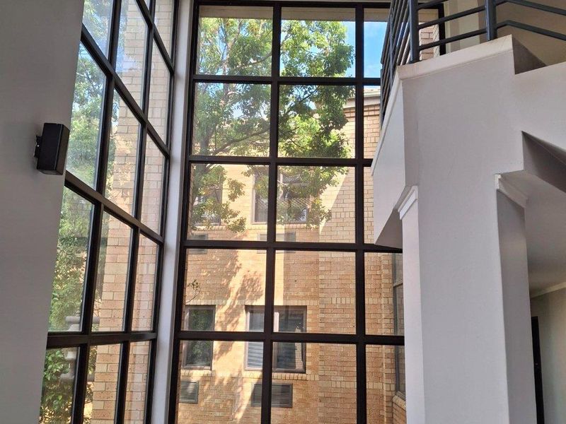 Atterbury Court - Beautifully Revamped Offices Available in the Heart of Faerie Glen! - Photo 3