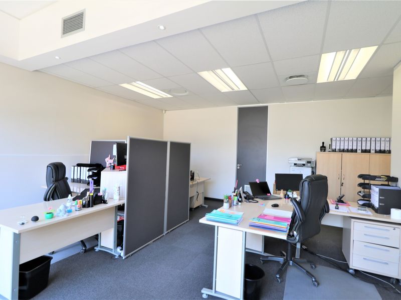 Office space for sale in 4 on Anslow in Bryanston - Photo 9