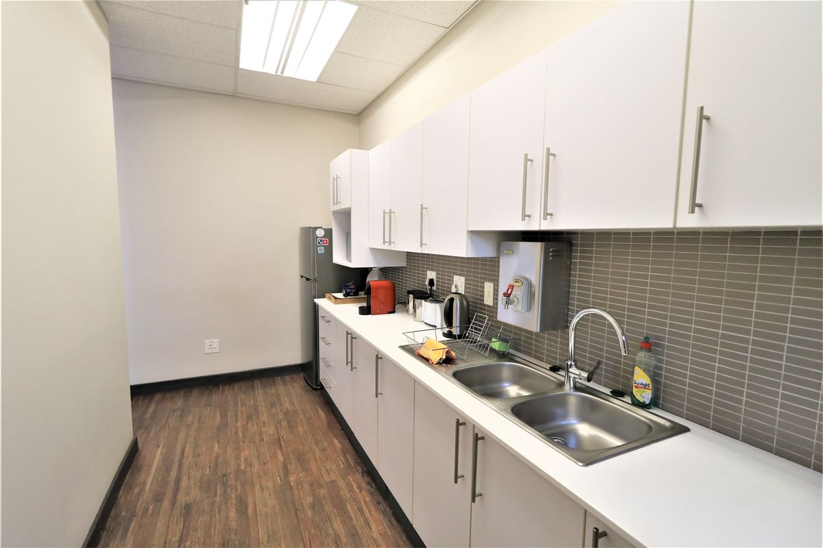 Office space for sale in 4 on Anslow in Bryanston - Photo 5