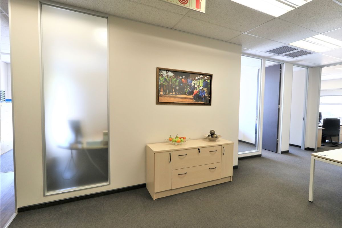 Office space for sale in 4 on Anslow in Bryanston - Photo 4