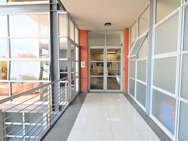 Office space for sale in 4 on Anslow in Bryanston - Photo 2