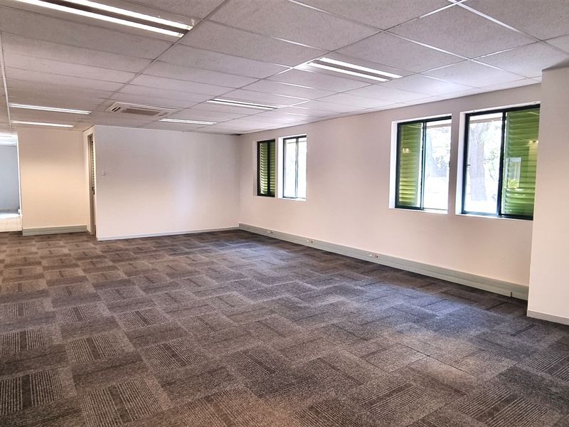 Office space to let on the 1st floor of Block E in Homestead Park Rivonia - Photo 9