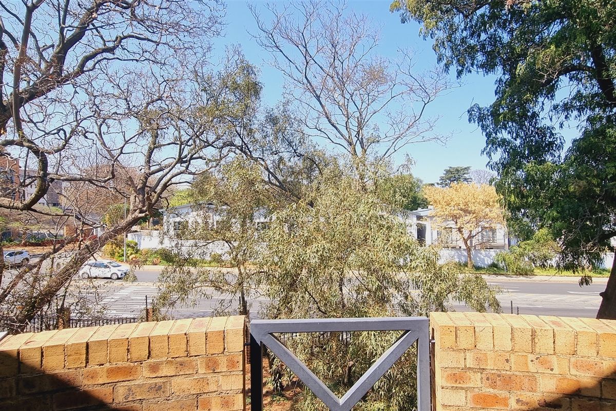 Office space to let on the 1st floor of Block E in Homestead Park Rivonia - Photo 5