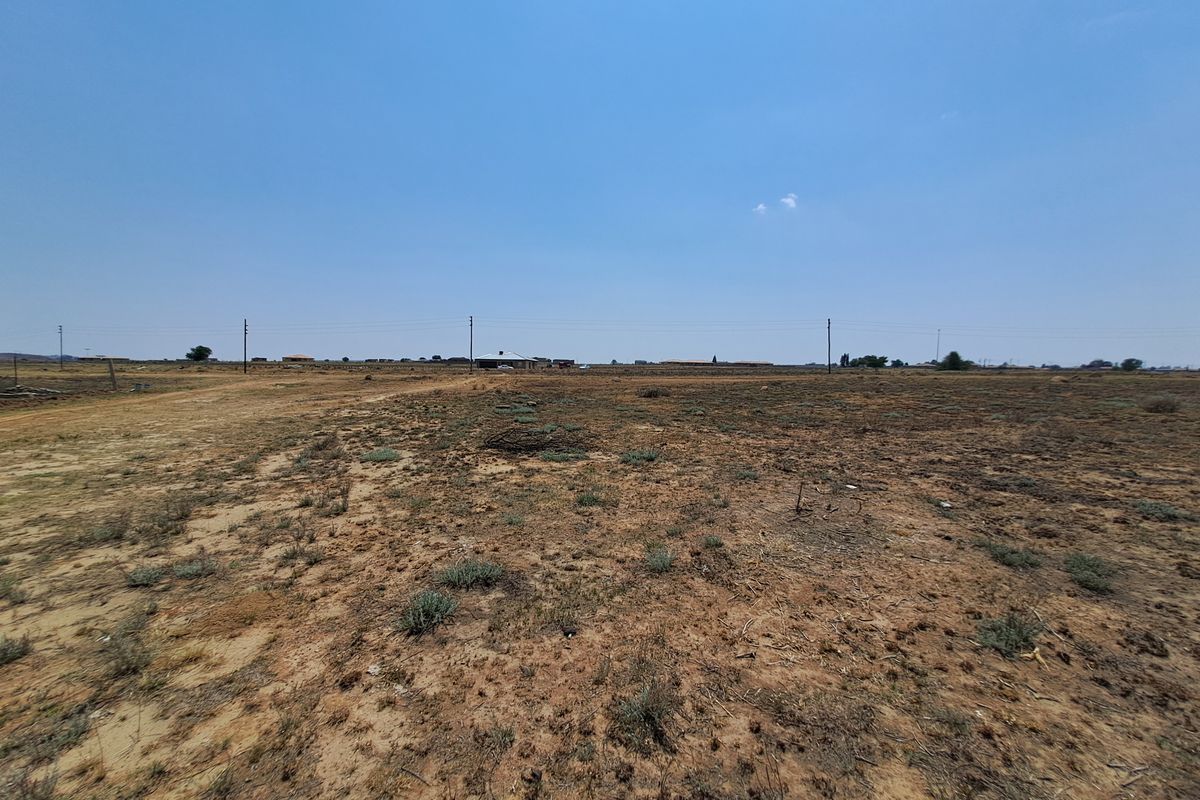 Vacant Commercial Stand for Sale – Ideal Investment Opportunity - Photo 3