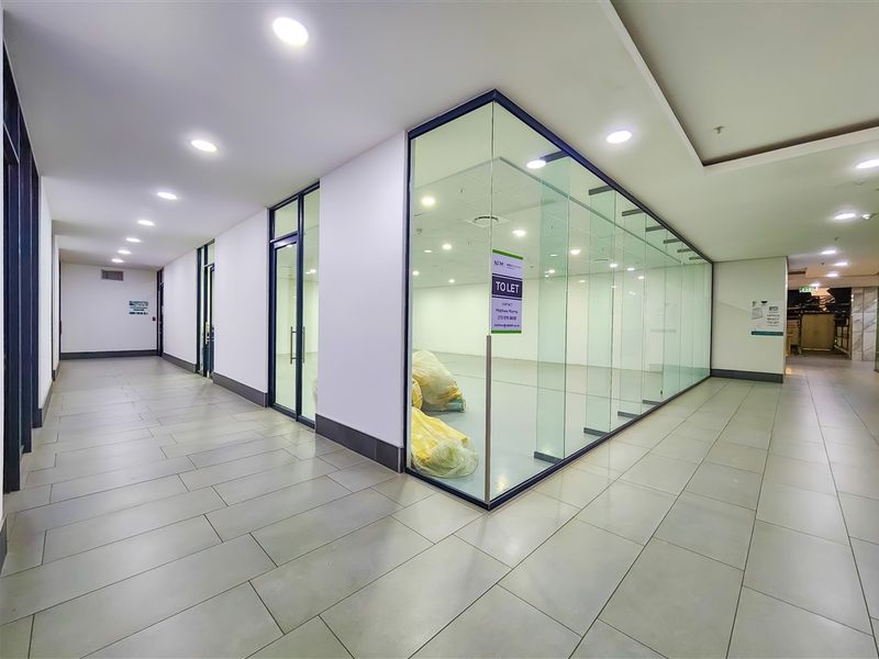 Open Plan Office to Let in Dainfern Square - Photo 6