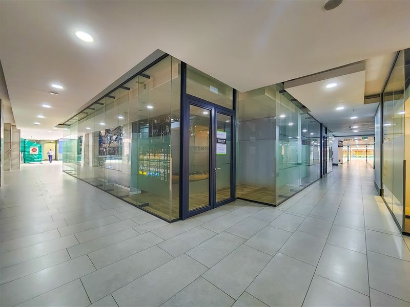 Open Plan Office to Let in Dainfern Square - Photo 5