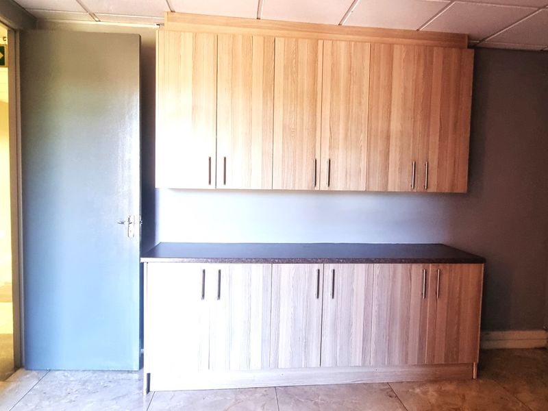 Office space to let in The Woodlands Office Park - Photo 6