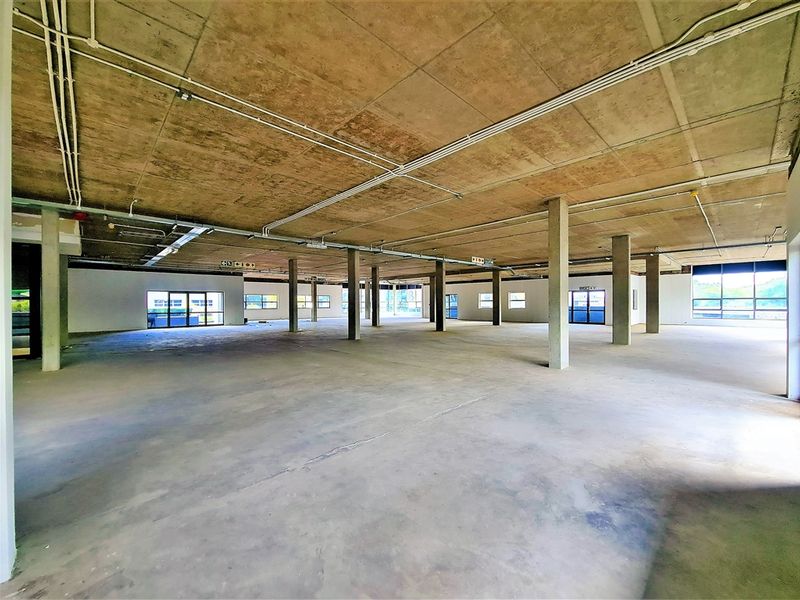 794m2 Ground Floor Office to Let in Infinity Business Park - Photo 8