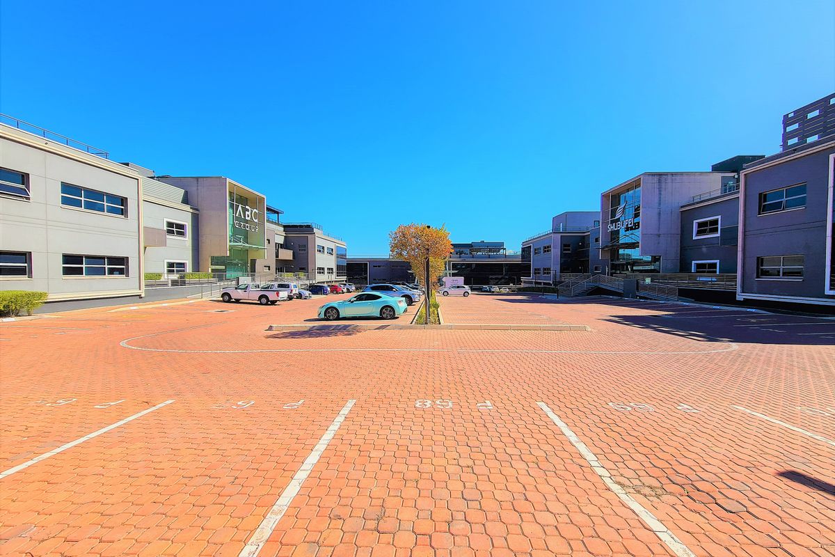 794m2 Ground Floor Office to Let in Infinity Business Park - Photo 3