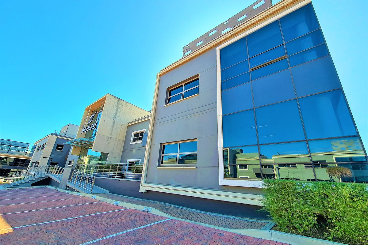 794m2 Ground Floor Office to Let in Infinity Business Park - Photo 5