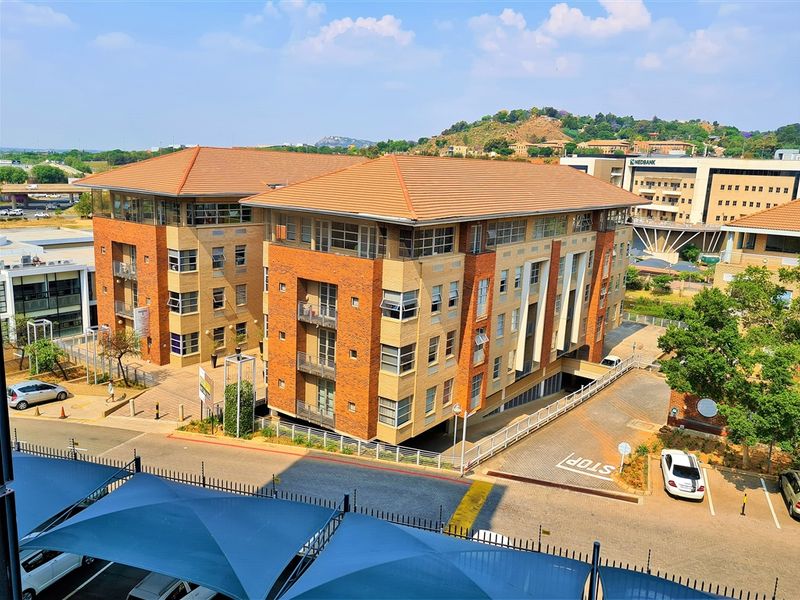 362m2 Office to Let in Meersig Office Park - Photo 4