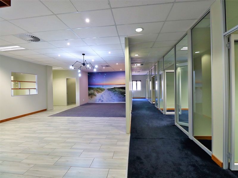 197m2 Office to Let in Clearwater Office Park - Photo 8
