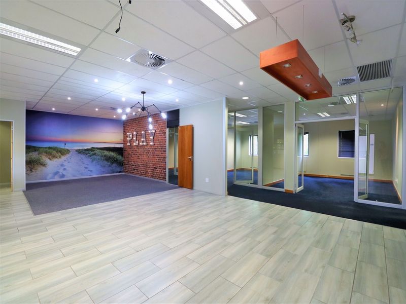 197m2 Office to Let in Clearwater Office Park - Photo 7