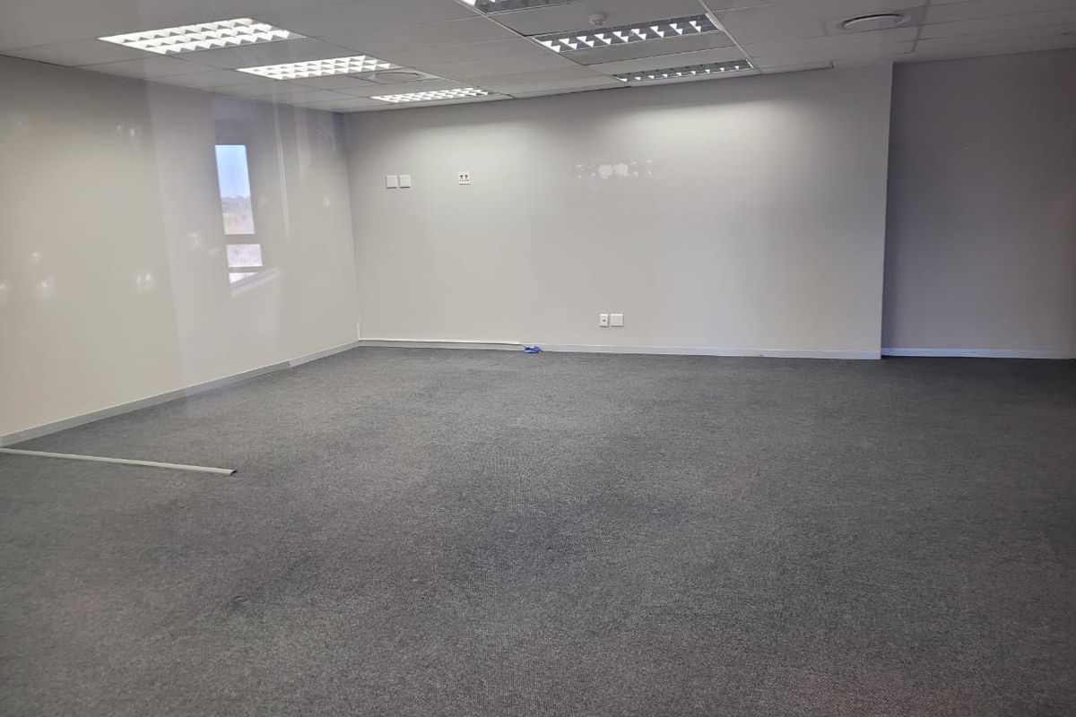 491m2 Office TO LET in Southdowns Office Park - Photo 4