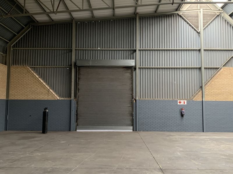 Warehouse to let in Spartan - Photo 10
