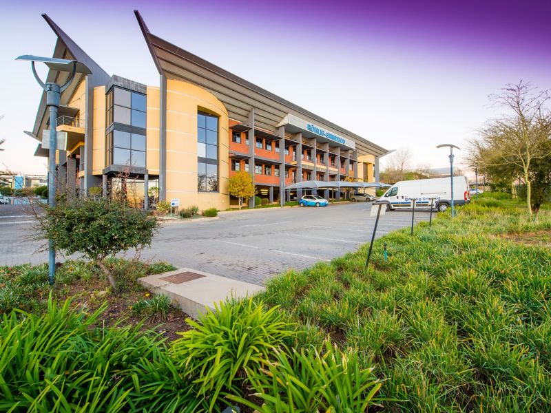 Warehouse to let in Longmeadow - Photo 3