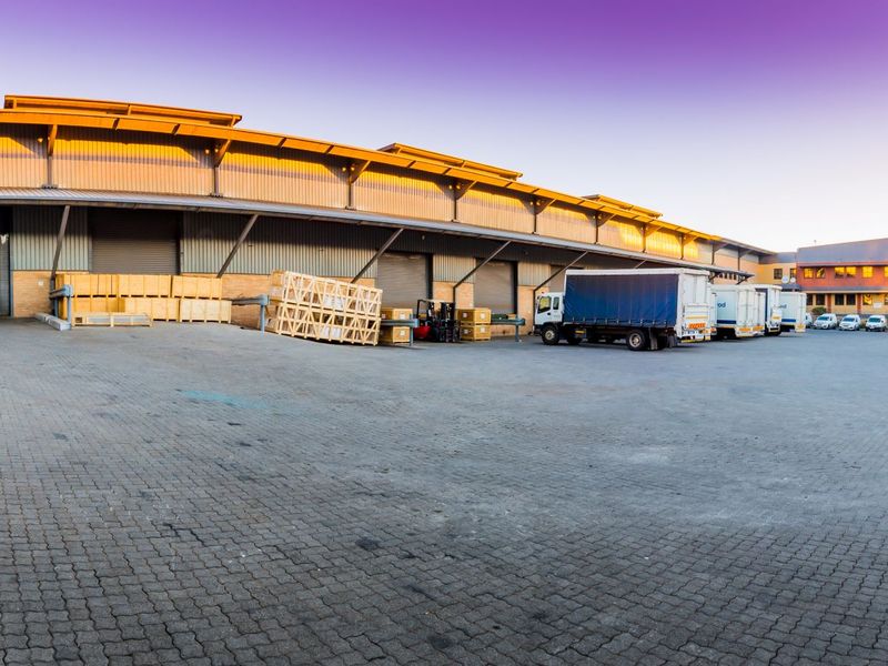 Warehouse to let in Longmeadow - Photo 4