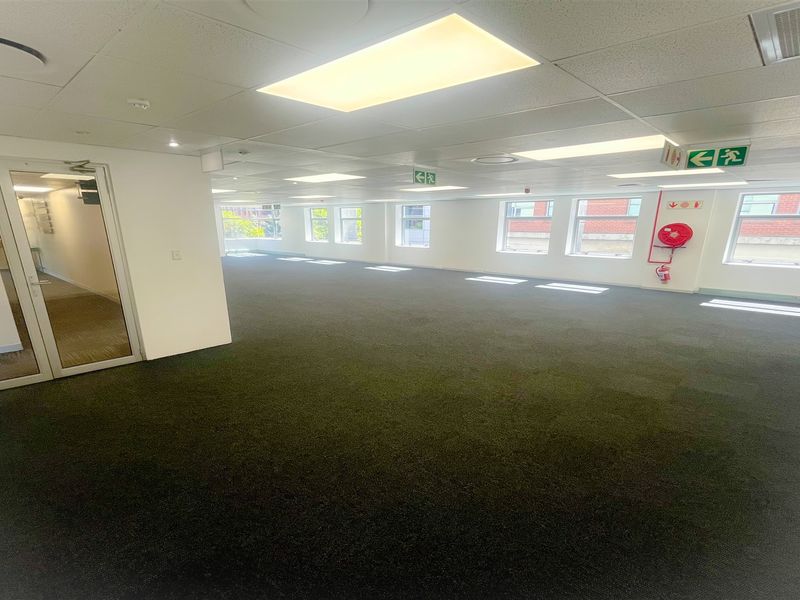 Office space to let in Melrose Arch - Photo 4