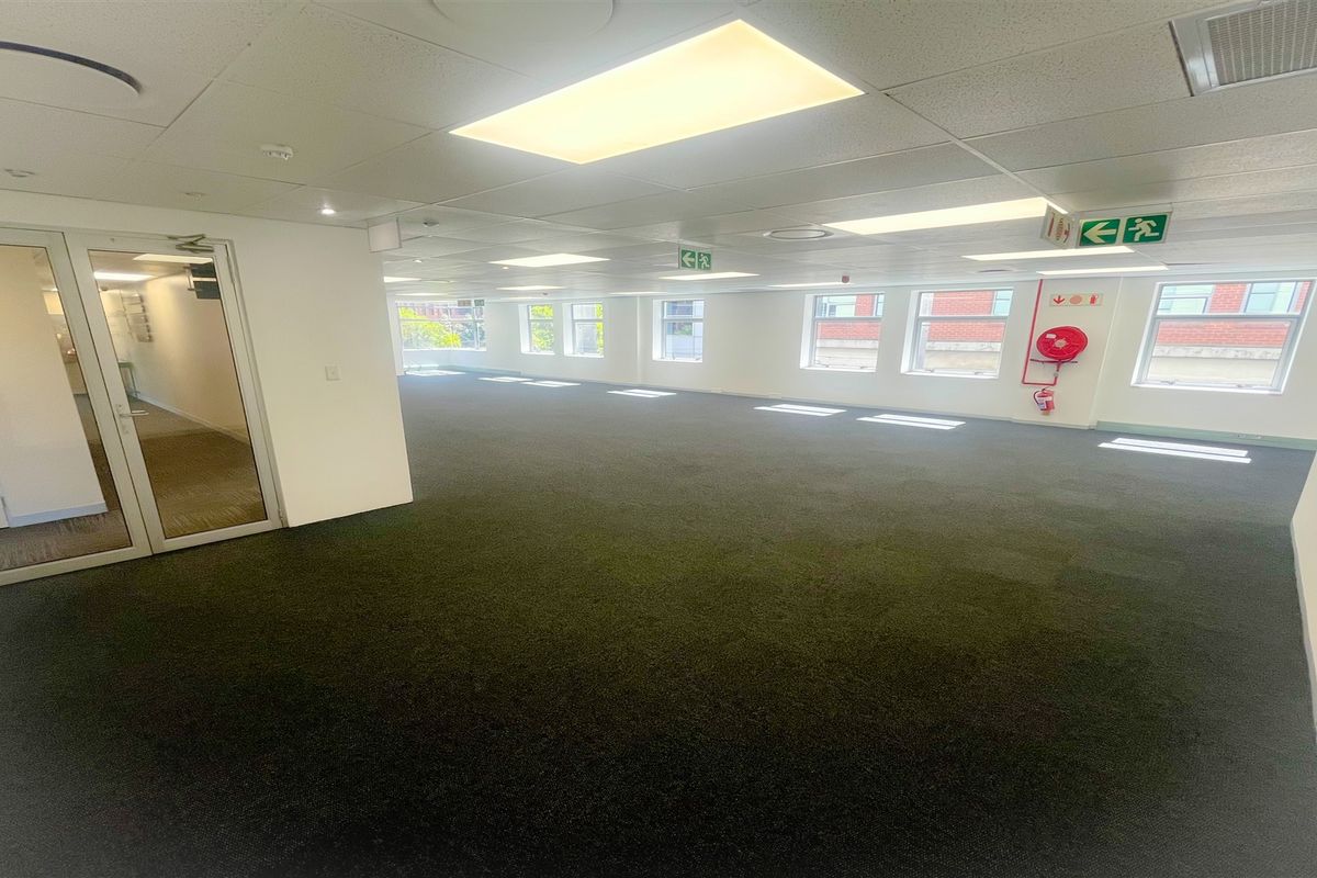 Office space to let in Melrose Arch - Photo 4