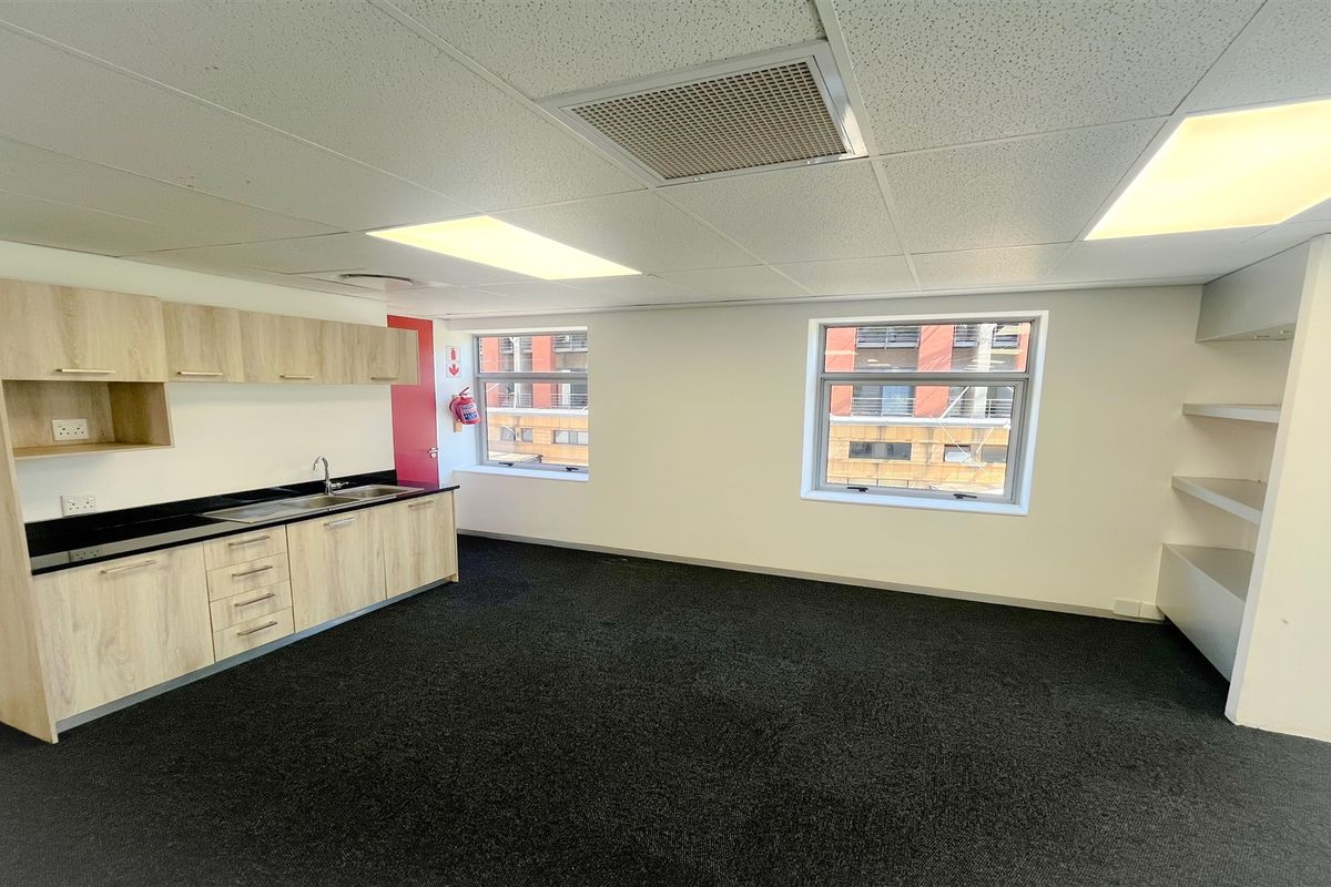 Office space to let in Melrose Arch - Photo 3