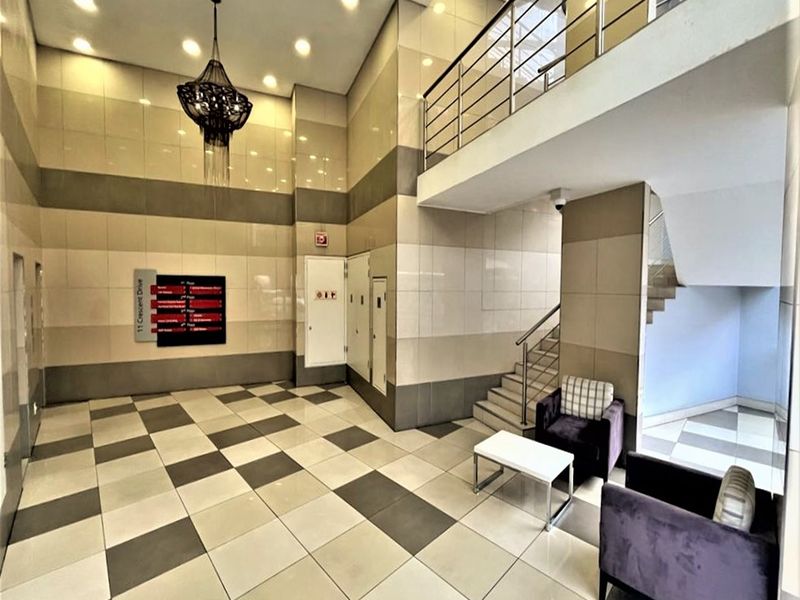 Office space to let in Melrose Arch - Photo 10