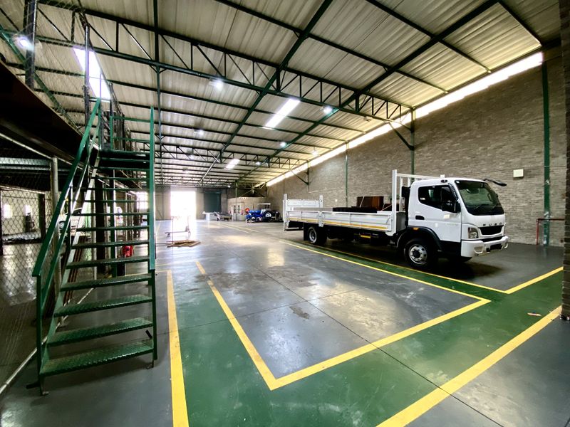 Highly Sought-After Warehouse Available To Let | Gallagher Place South, Halfway House - Photo 5
