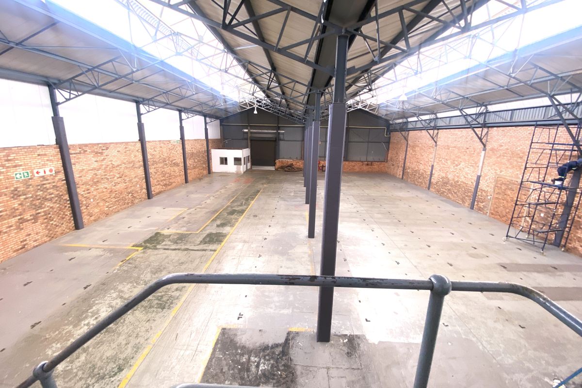 Modern 1,160m2 Warehouse with Yard To Let in Secure Tillbury Business Park, Midrand - Photo 4