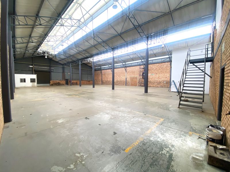 Modern 1,160m2 Warehouse with Yard To Let in Secure Tillbury Business Park, Midrand - Photo 2