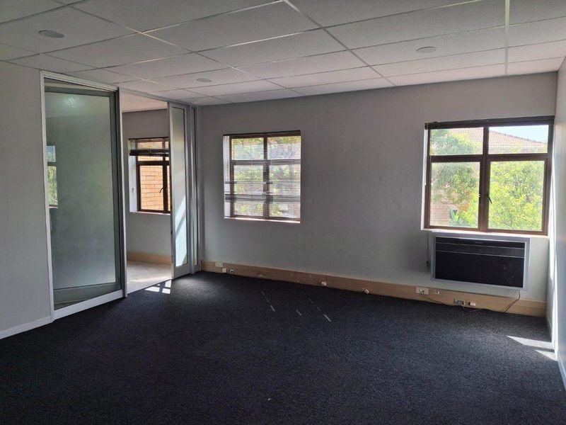 Atterbury Court - Beautifully Revamped Offices Available in the Heart of Faerie Glen! - Photo 5