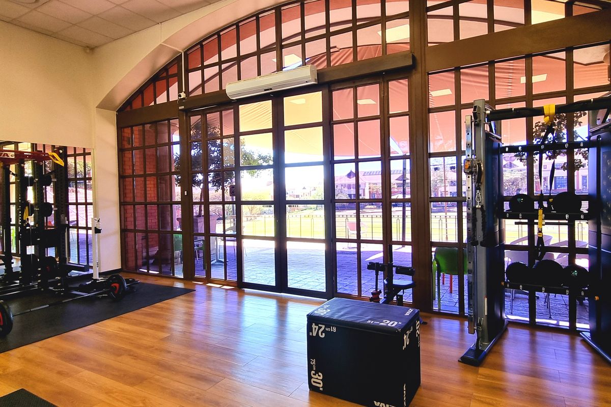 Office space to let in The Campus - Photo 2