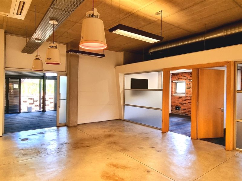 Ultra-Modern Office space to let in 4 Karen Street Lyme Park - Photo 8