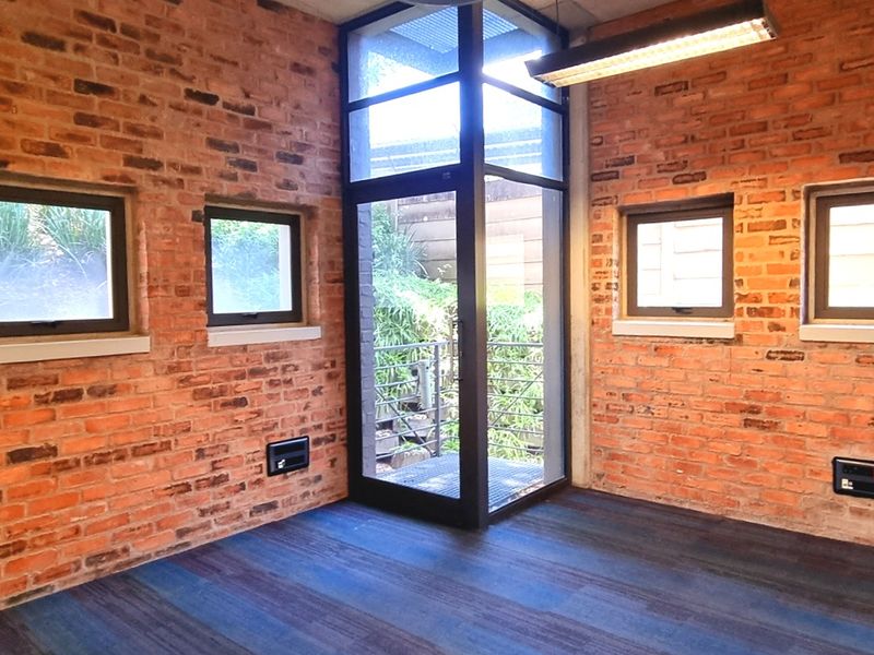 Ultra-Modern Office space to let in 4 Karen Street Lyme Park - Photo 6