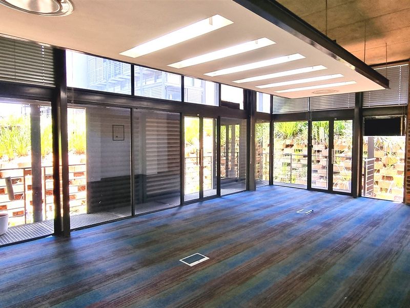 Ultra-Modern Office space to let in 4 Karen Street Lyme Park - Photo 2
