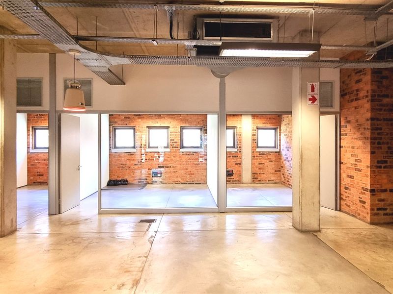 Ultra-Modern Office space to let in 4 Karen Street Lyme Park - Photo 5