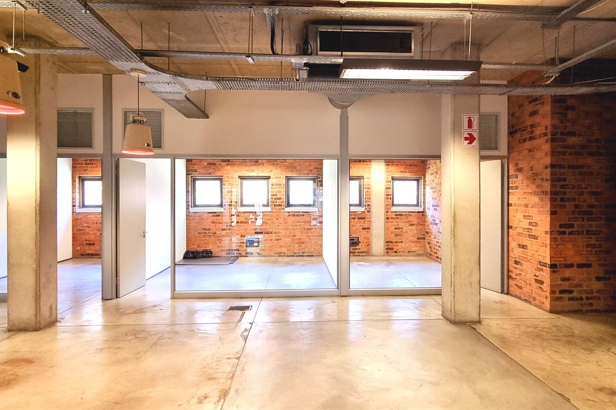 Ultra-Modern Office space to let in 4 Karen Street Lyme Park - Photo 5