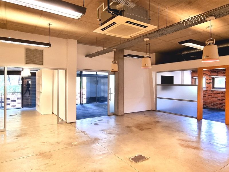 Ultra-Modern Office space to let in 4 Karen Street Lyme Park - Photo 4
