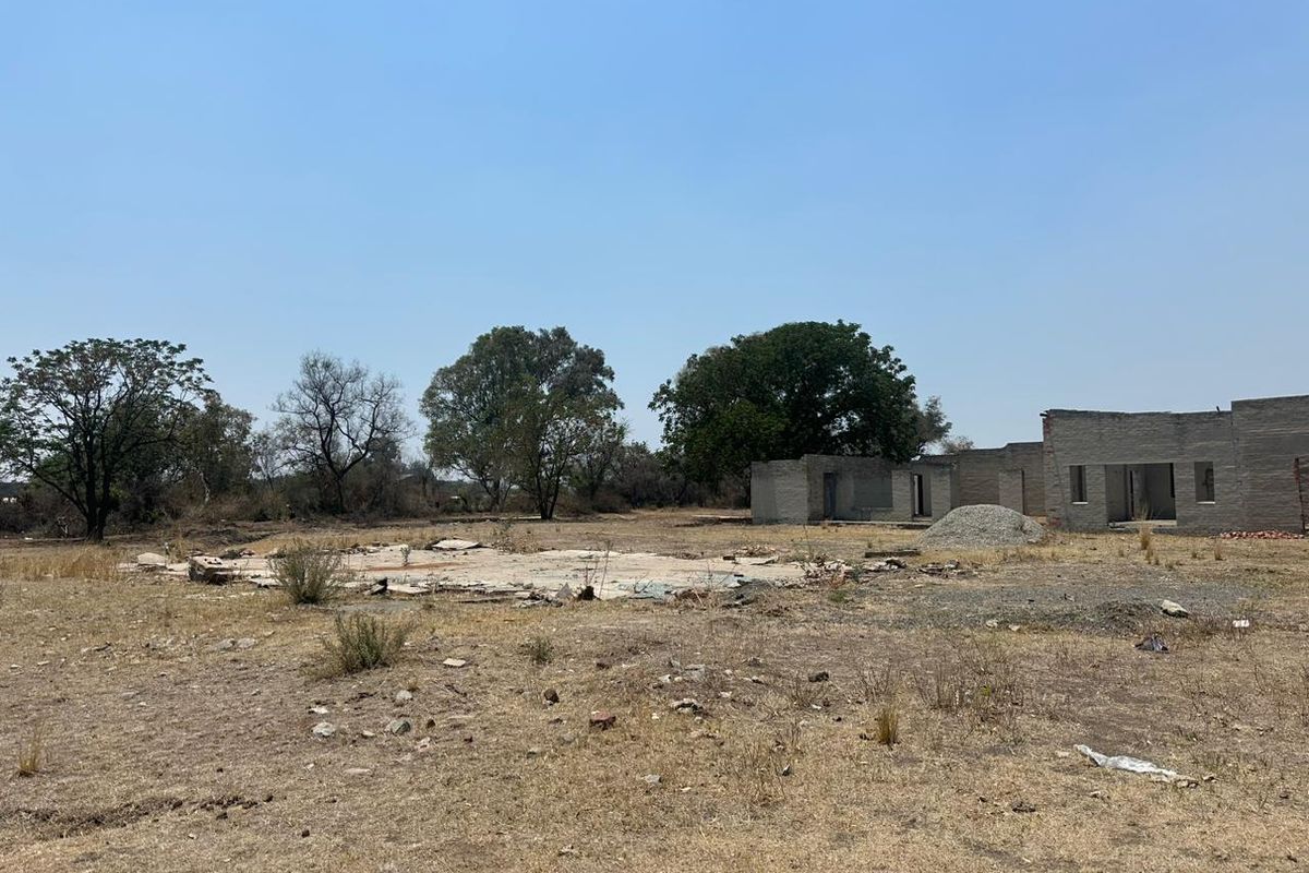 Prime Mining-Ready Land for Sale in Marikana – Ideal for Heavy-Duty Operations and Truck Access - Photo 4