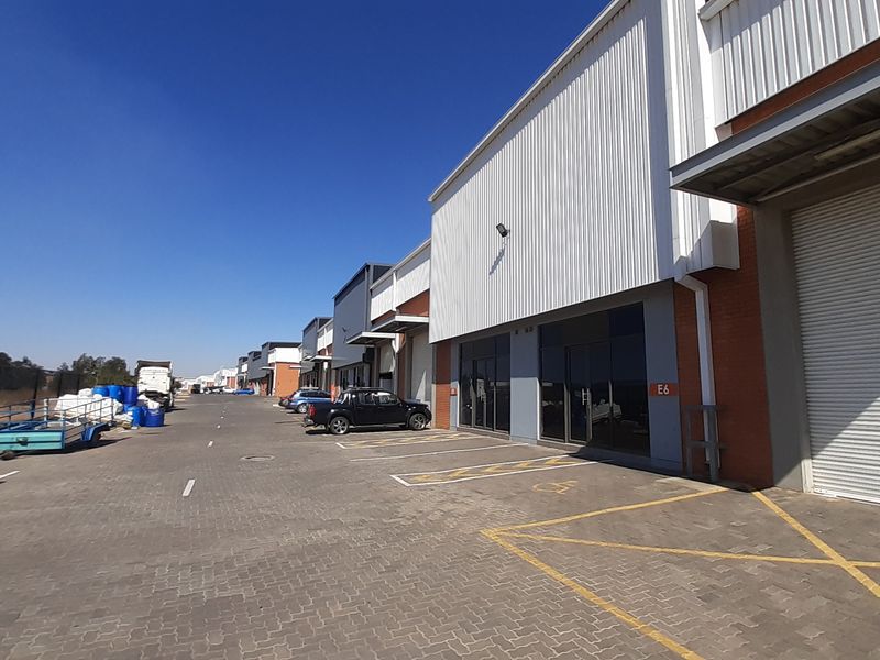 Warehouse to LET in Longlake - Photo 4