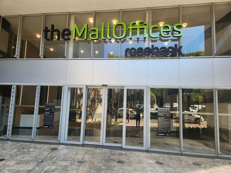 Offices to let in Rosebank - Photo 2
