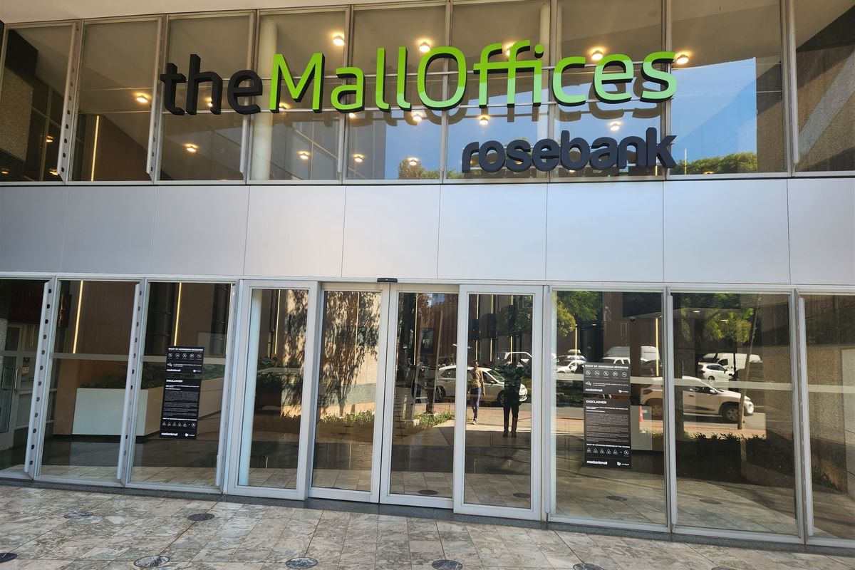 Offices to let in Rosebank - Photo 2
