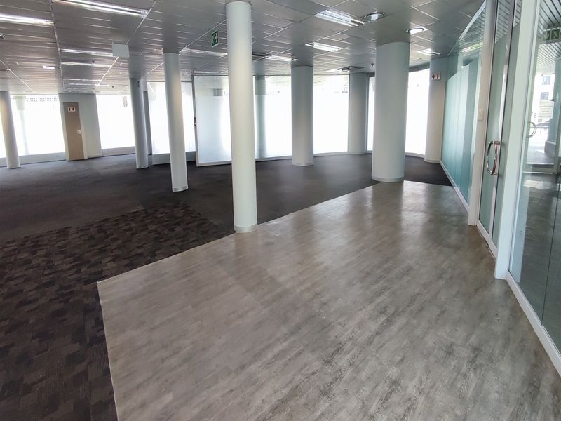 Office Space to Let in Rosebank - Photo 3