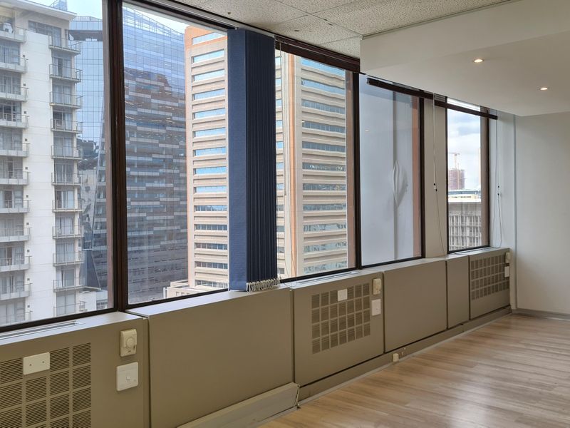 2 LONG STREET | CENTRAL & SECURE | AAA GRADE | CONVENIENT LOCATION - Photo 3