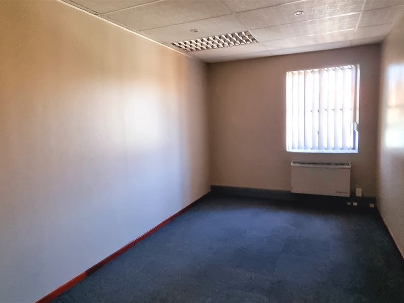 Office space to let in La Rocca Office Park Bryanston - Photo 6