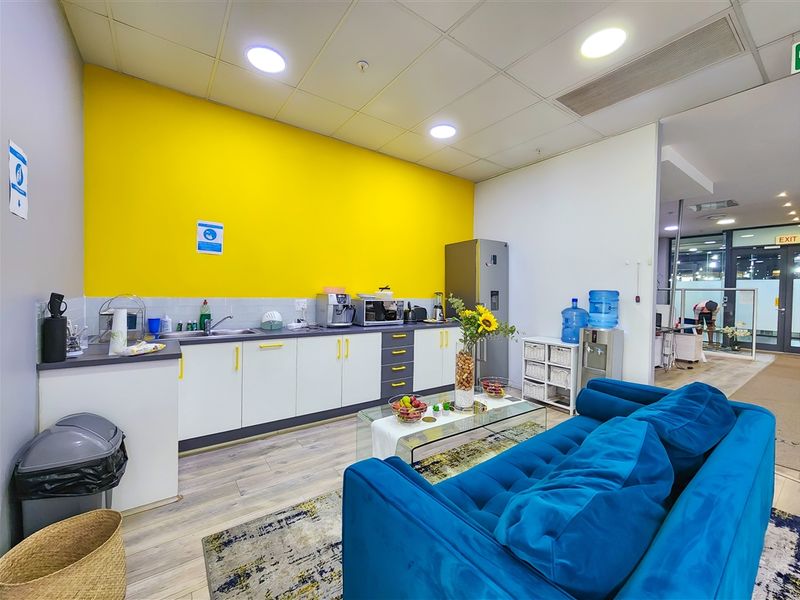 Energetic Working Environment - Photo 8