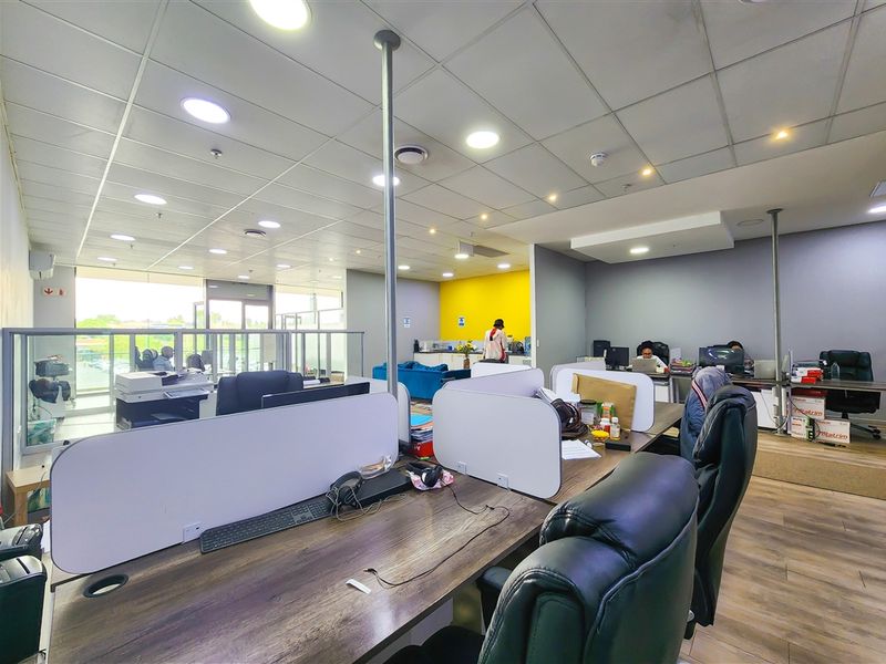 Energetic Working Environment - Photo 6