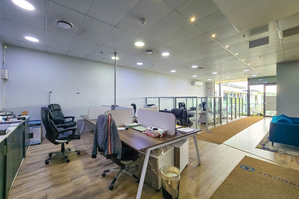 Energetic Working Environment - Photo 5