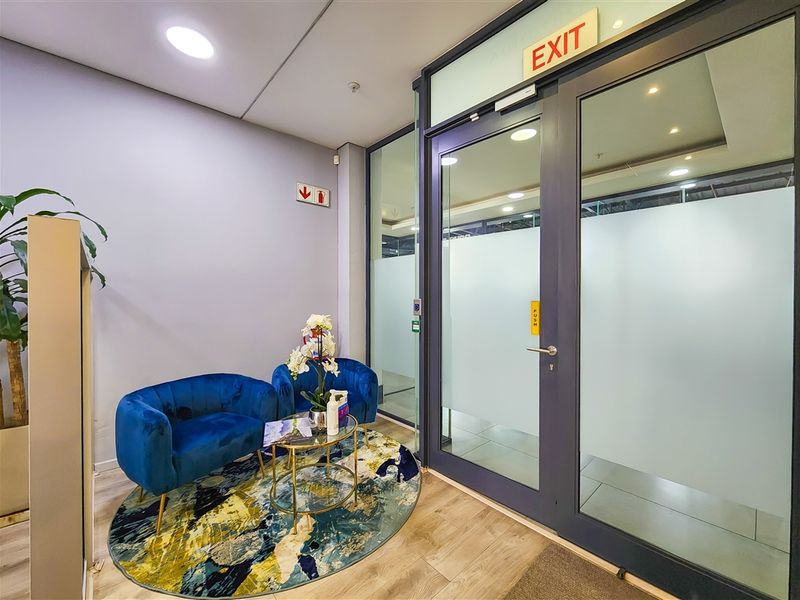 Energetic Working Environment - Photo 2