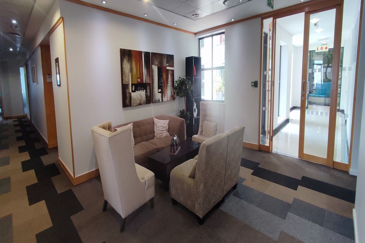 Offices to let in Illovo, Sandton - Photo 4
